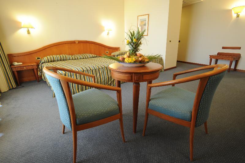 Hotel President Marsala Ngoại thất bức ảnh